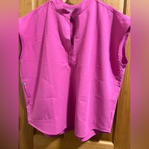 Figs Woman’s Rafaela Scrub Top